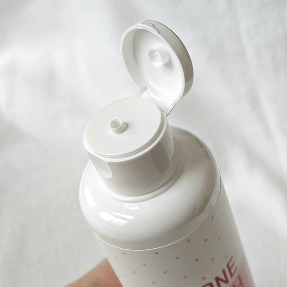 A'PIEU Stone Peach Pore Less Freshner KBeauty Korea 8.45 oz / 250 ml - Picture 3 of 5